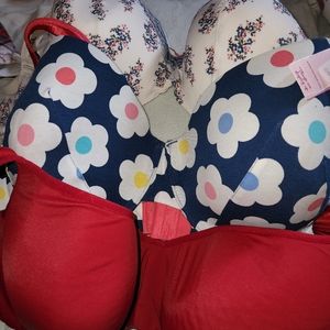 Lot of 3 Cacique Bras 42DDD